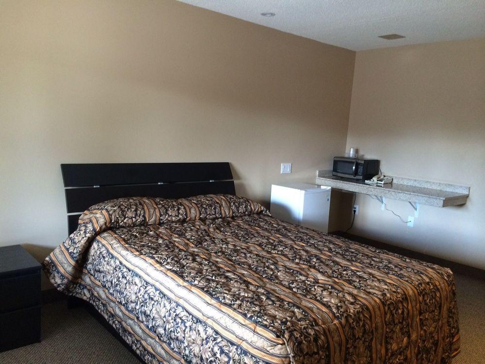 Barrie Motel Kültér fotó